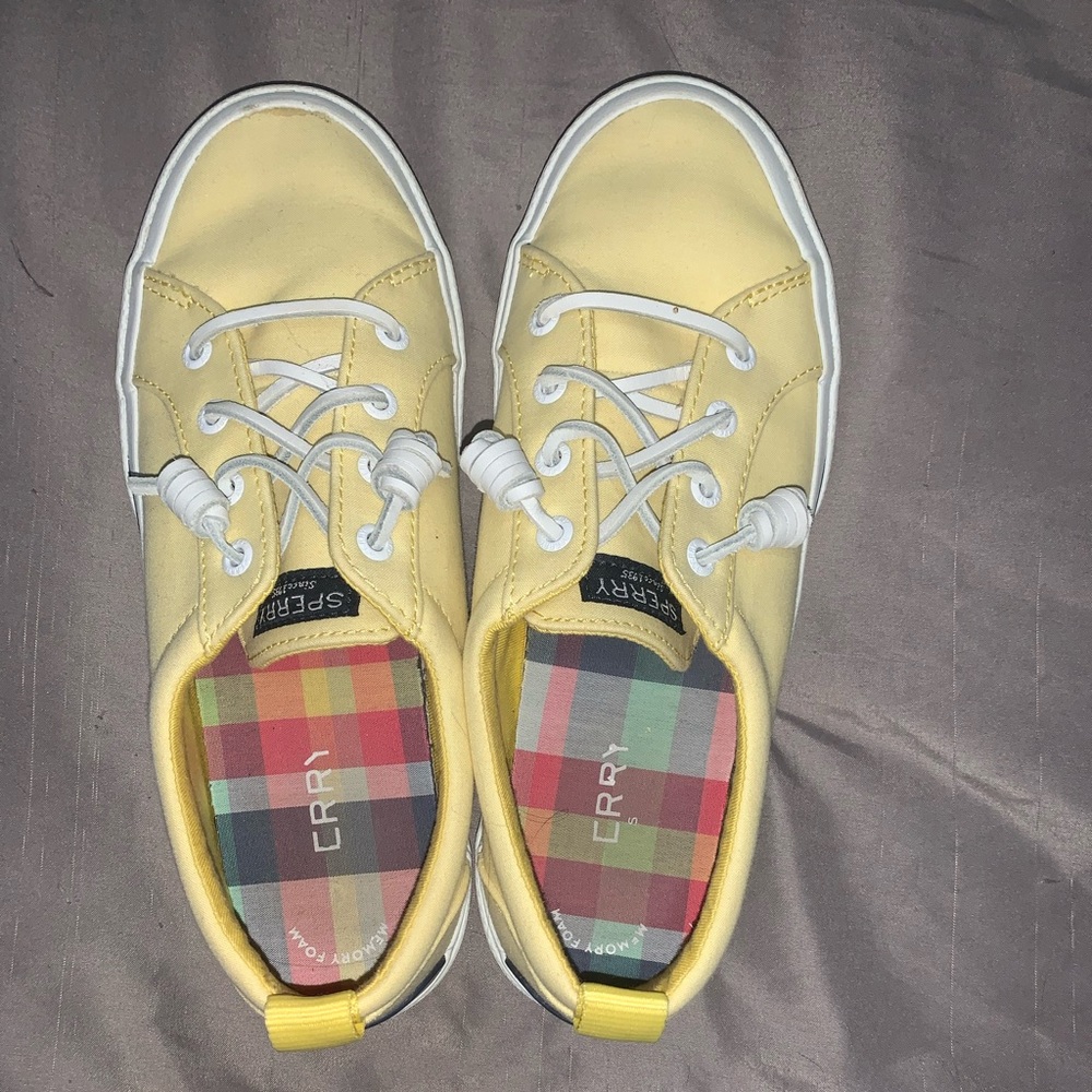 Yellow Sperry